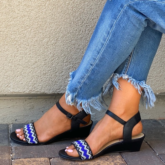 Beads Embellished Ankle Strap Kitten Wedge Sandals - Picture 7 of 11